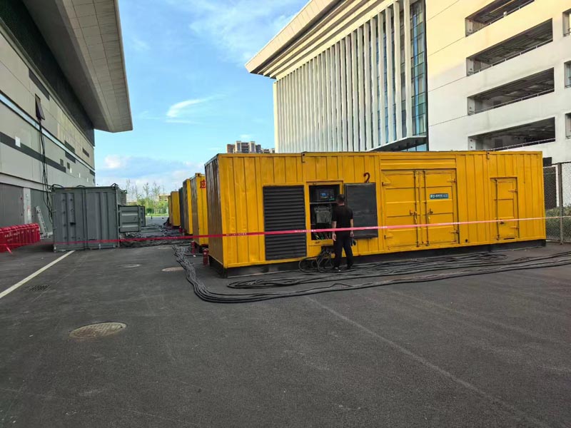 佳县柴油发电机冬季保养注意事项?